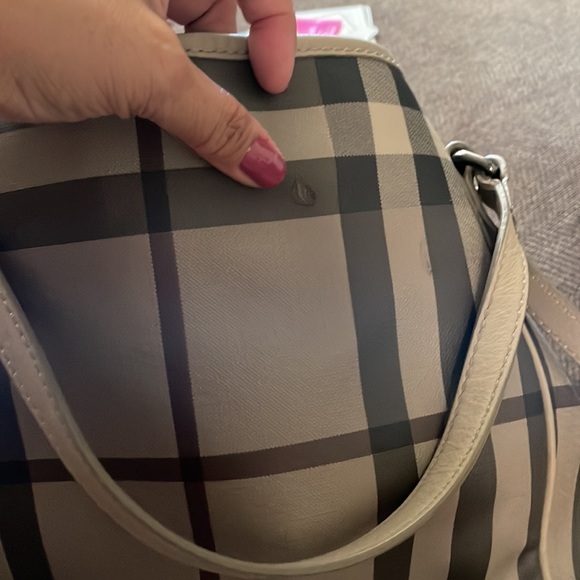 AUTHENTIC BURBERRY - Picture 7 of 7
